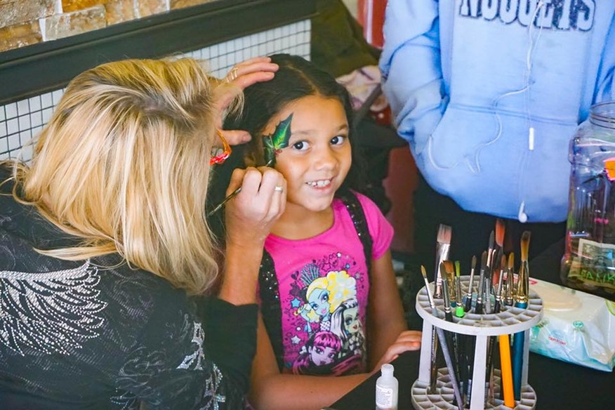 SnappyFacePainting:Heather